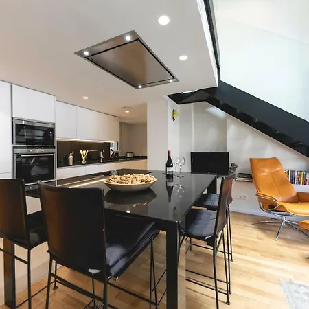 Bravissimo La Rambla Penthouse, With Large Terrace * Girona