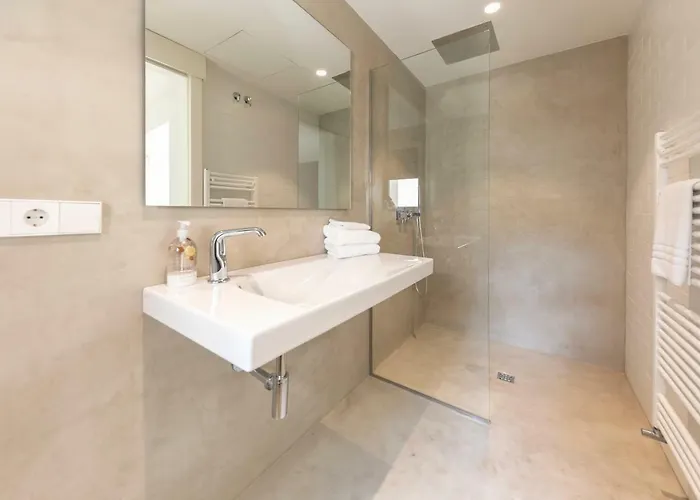 Bravissimo La Rambla Penthouse, With Large Terrace Apartamento