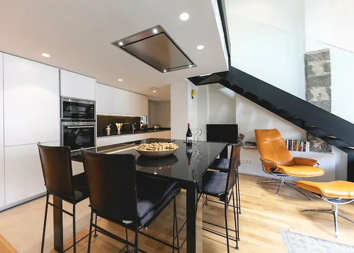 Bravissimo La Rambla Penthouse, With Large Terrace * Girona